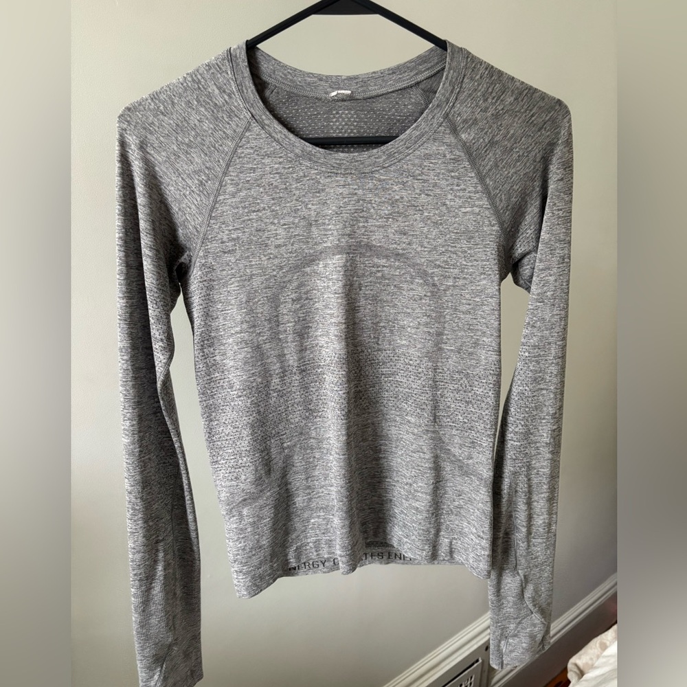 Lululemon Swiftly Tech Long Sleeve 2.0 Race Length